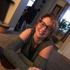 Meet your Posher, Tracy